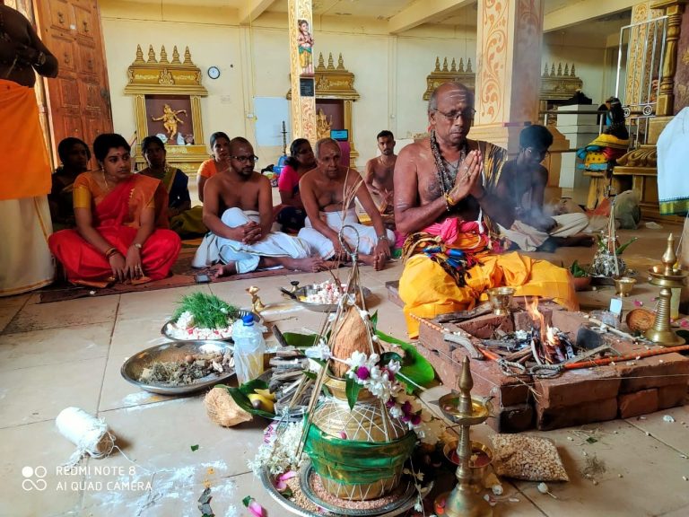 இரத்மலானை அருள்மிகு கற்பக விநாயகர் திருக்கோயிலில்  சைவசமய தீக்கை ஏற்பாடு