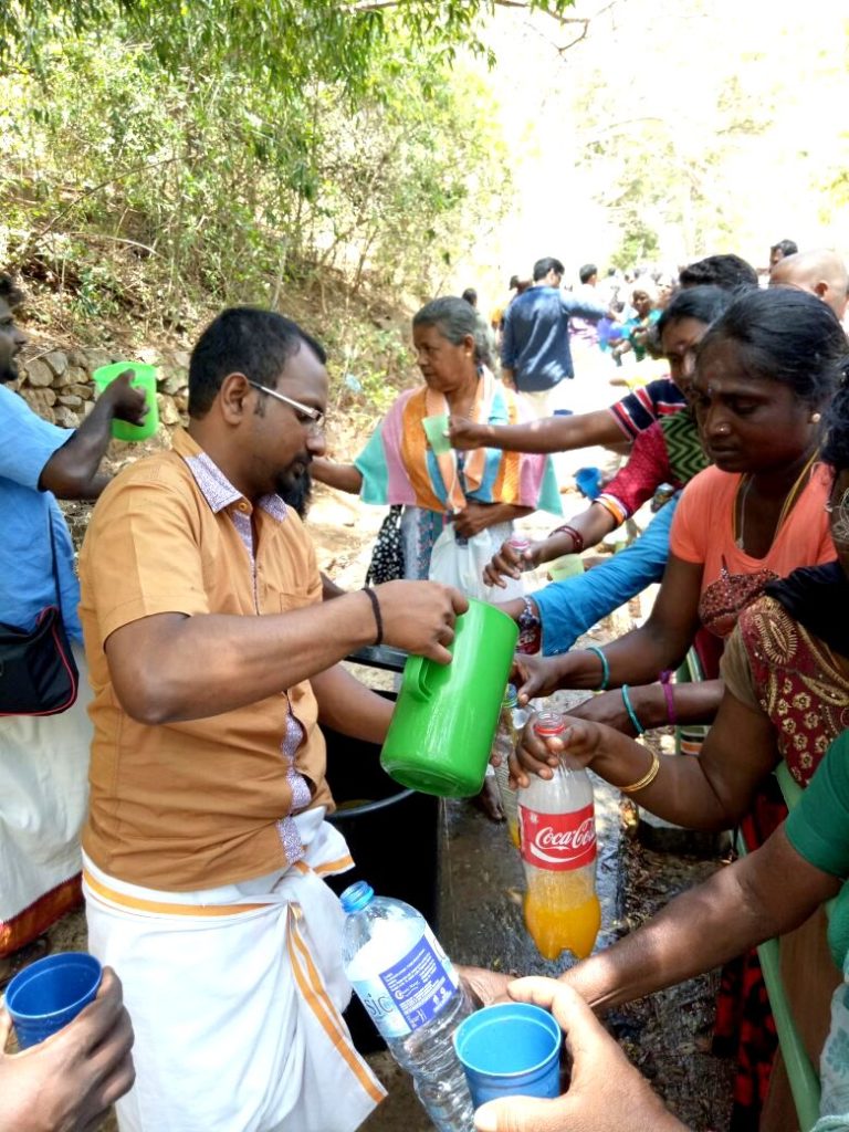 கதிர்காமத் தண்ணீர்ப் பந்தல் 2017